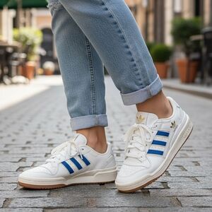 Adidas Women's White and Blue Casual Sneakers